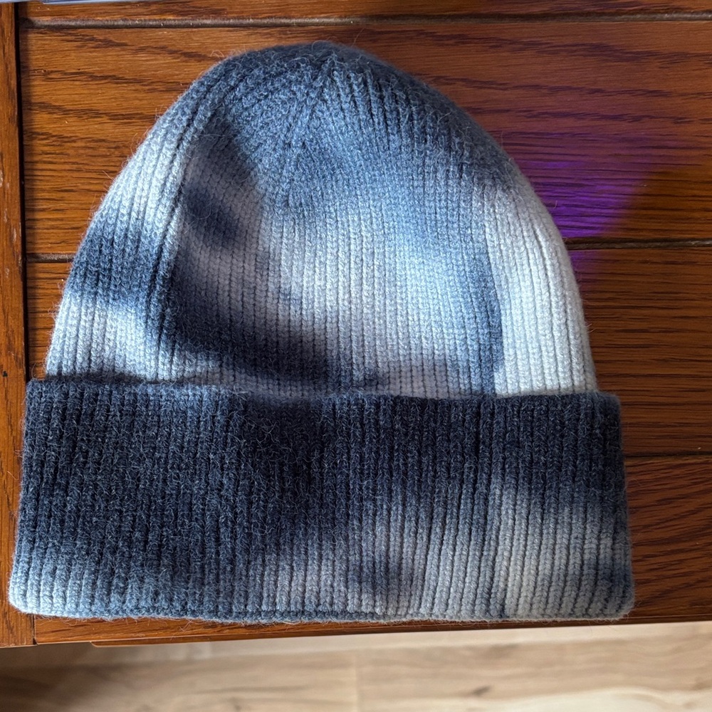H&M Dual-Tone Blue and Gray Beanie